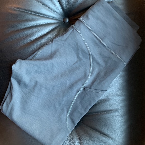Lululemon Invigorate High Rise 25”